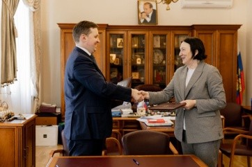 РАМ имени Гнесиных и Республика Хакасия подписали соглашение о сотрудничестве